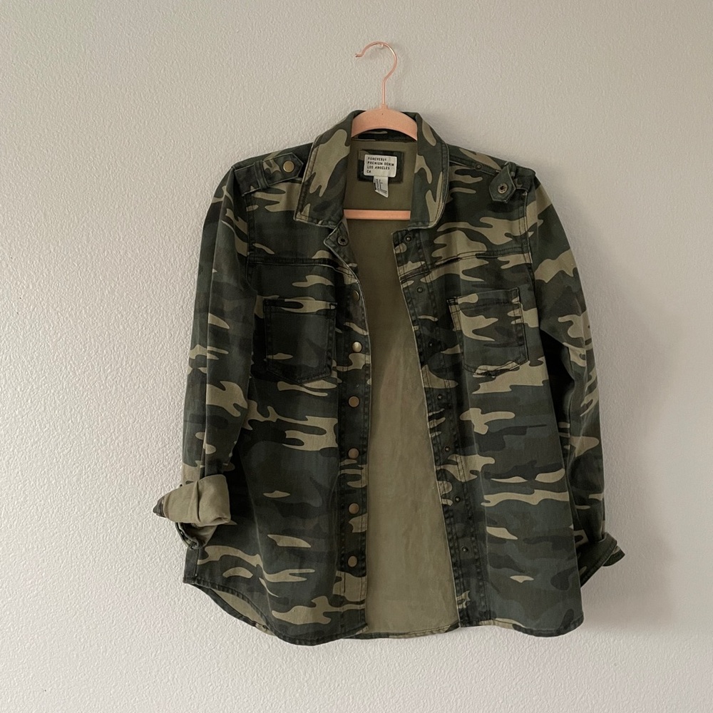 Forever 21 camo jacket